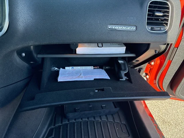 SEMINUEVOS DODGE Charger a Estados en autogozo
