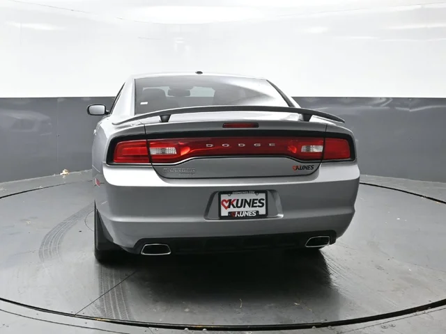 SEMINUEVOS DODGE Charger a Estados en autogozo