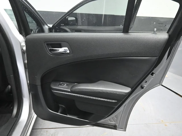 SEMINUEVOS DODGE Charger a Estados en autogozo