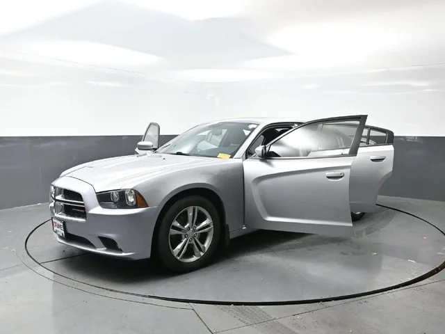 SEMINUEVOS DODGE Charger a Estados en autogozo