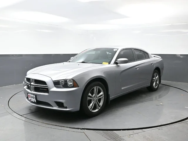 SEMINUEVOS DODGE Charger a Estados en autogozo