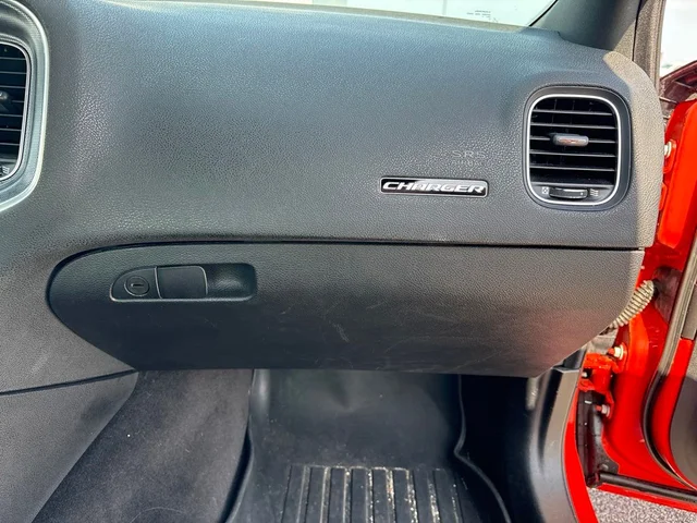 SEMINUEVOS DODGE Charger a Estados en autogozo