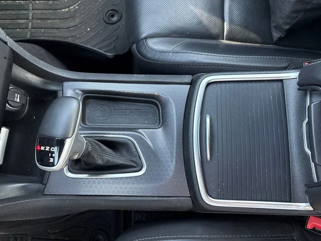 SEMINUEVOS DODGE Charger a Estados en autogozo