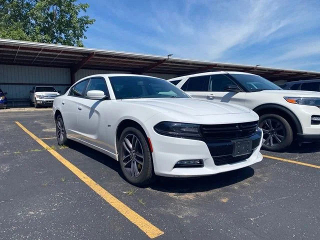 SEMINUEVOS DODGE Charger a Estados en autogozo