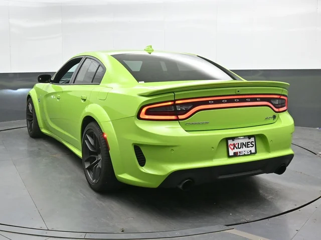 SEMINUEVOS DODGE Charger a Estados en autogozo