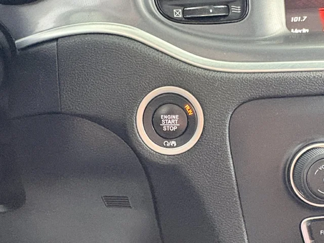 SEMINUEVOS DODGE Charger a Estados en autogozo