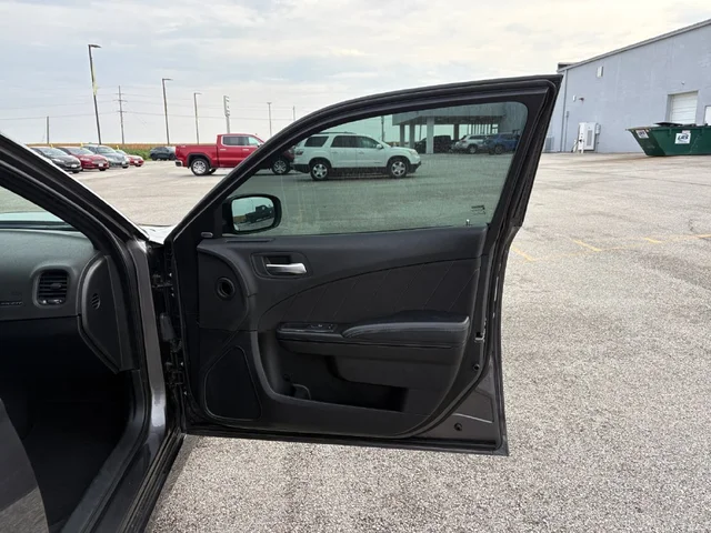 SEMINUEVOS DODGE Charger a Estados en autogozo