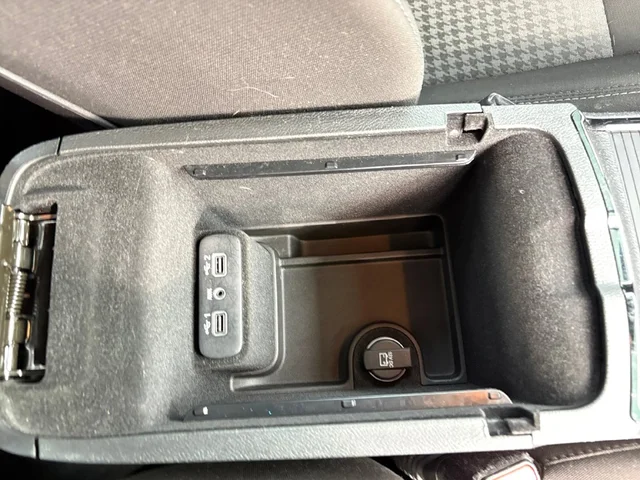 SEMINUEVOS DODGE Charger a Estados en autogozo