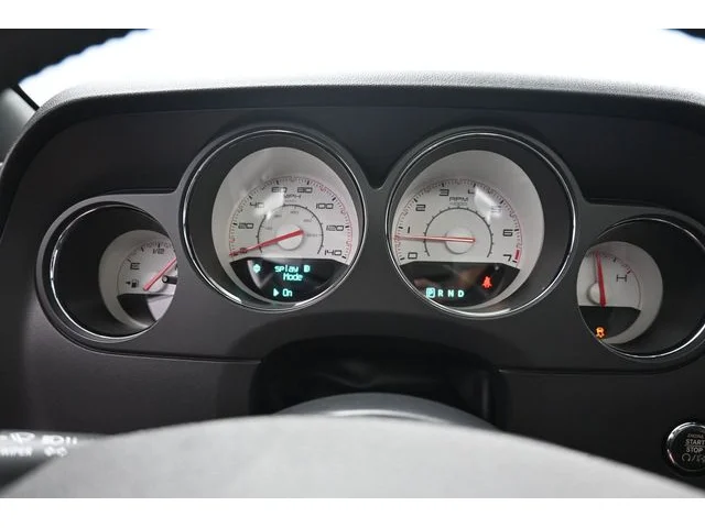 SEMINUEVOS DODGE Challenger a Estados en autogozo