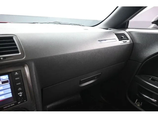 SEMINUEVOS DODGE Challenger a Estados en autogozo