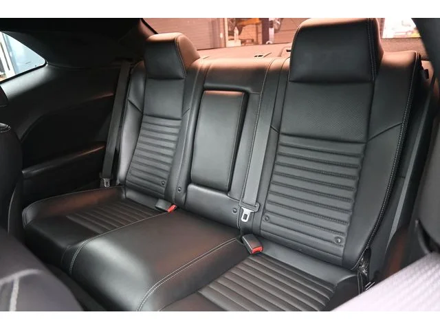 SEMINUEVOS DODGE Challenger a Estados en autogozo