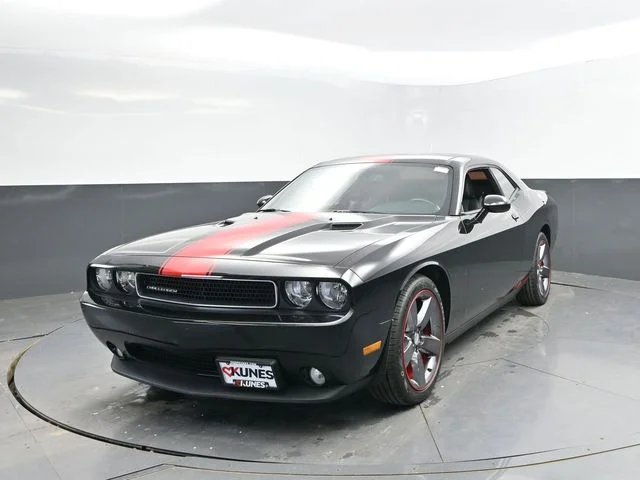 SEMINUEVOS DODGE Challenger a Estados en autogozo