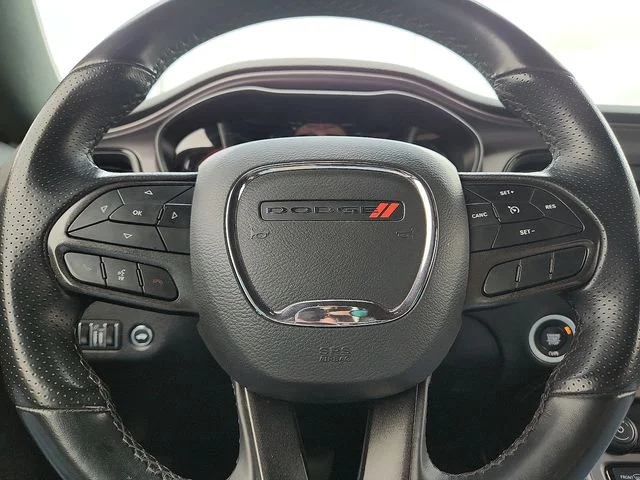SEMINUEVOS DODGE Challenger a Estados en autogozo