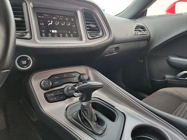 SEMINUEVOS DODGE Challenger a Estados en autogozo