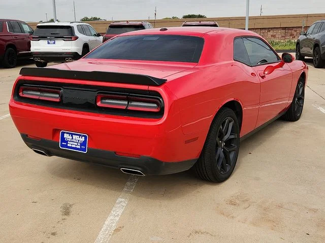 SEMINUEVOS DODGE Challenger a Estados en autogozo