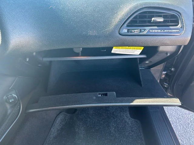 SEMINUEVOS DODGE Challenger a Estados en autogozo