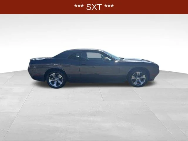 SEMINUEVOS DODGE Challenger a Estados en autogozo