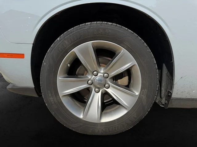 SEMINUEVOS DODGE Challenger a Estados en autogozo
