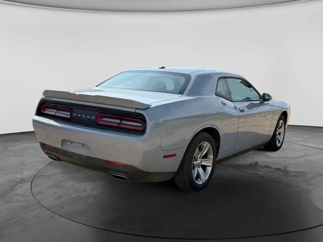 SEMINUEVOS DODGE Challenger a Estados en autogozo
