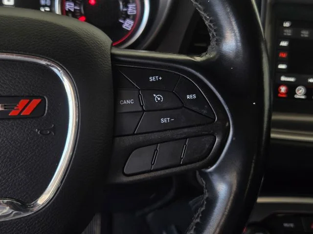 SEMINUEVOS DODGE Challenger a Estados en autogozo