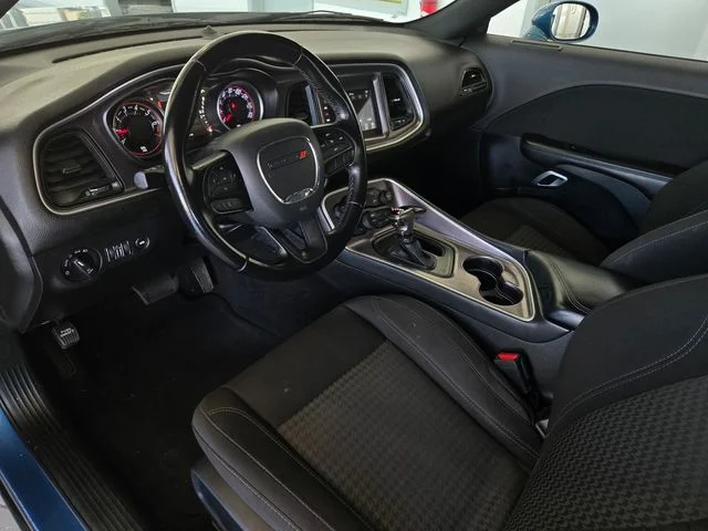 SEMINUEVOS DODGE Challenger a Estados en autogozo