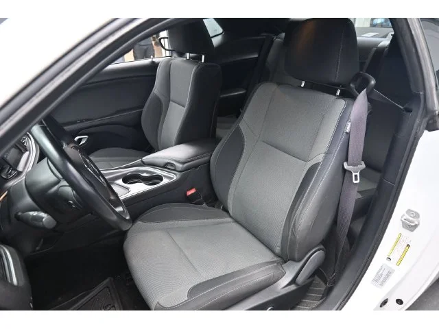 SEMINUEVOS DODGE Challenger a Estados en autogozo