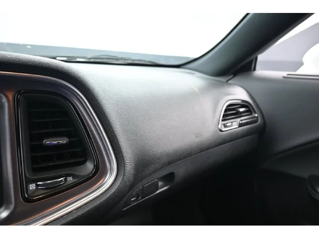 SEMINUEVOS DODGE Challenger a Estados en autogozo