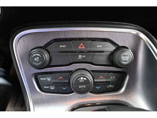 SEMINUEVOS DODGE Challenger a Estados en autogozo