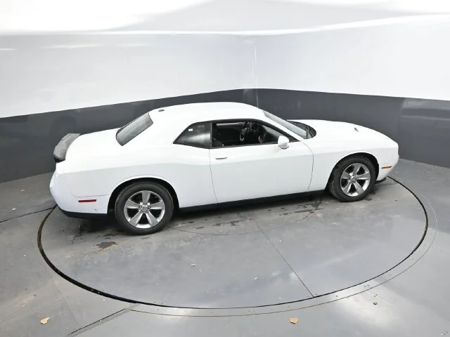 SEMINUEVOS DODGE Challenger a Estados en autogozo