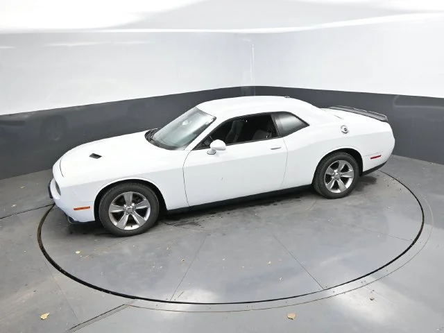 SEMINUEVOS DODGE Challenger a Estados en autogozo