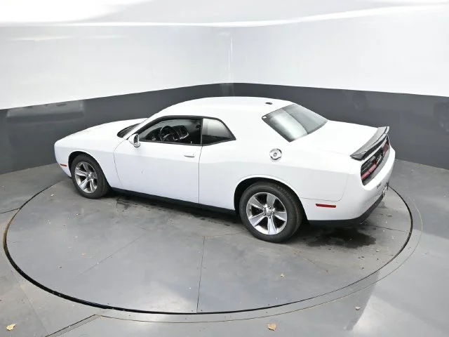 SEMINUEVOS DODGE Challenger a Estados en autogozo