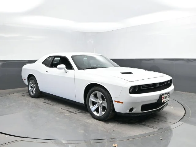 SEMINUEVOS DODGE Challenger a Estados en autogozo