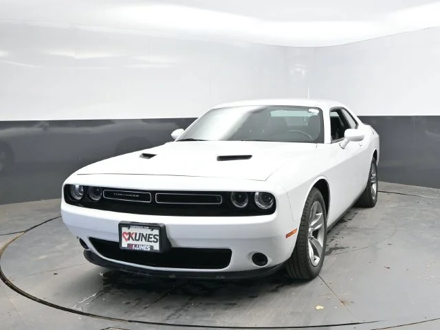 SEMINUEVOS DODGE Challenger a Estados en autogozo