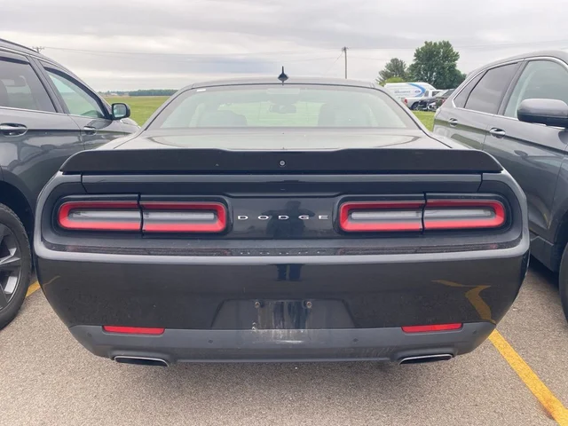 SEMINUEVOS DODGE Challenger a Estados en autogozo