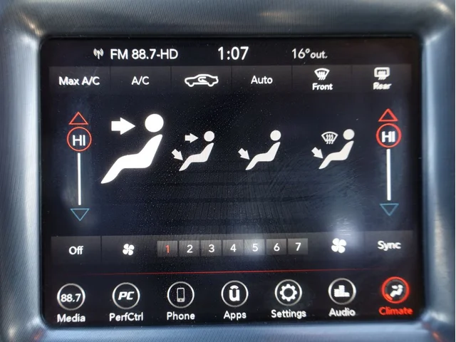 SEMINUEVOS DODGE Challenger a Estados en autogozo