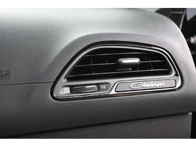 SEMINUEVOS DODGE Challenger a Estados en autogozo