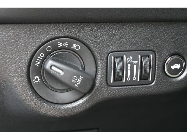 SEMINUEVOS DODGE Challenger a Estados en autogozo