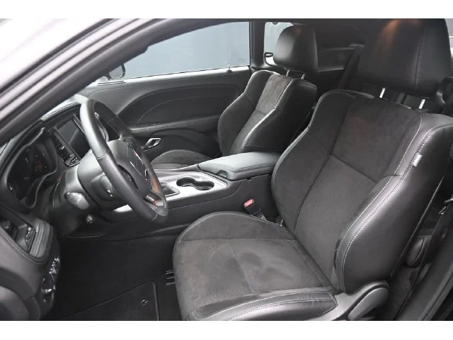 SEMINUEVOS DODGE Challenger a Estados en autogozo