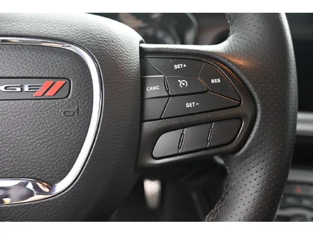 SEMINUEVOS DODGE Challenger a Estados en autogozo