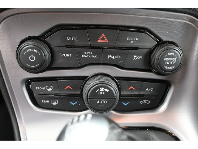 SEMINUEVOS DODGE Challenger a Estados en autogozo