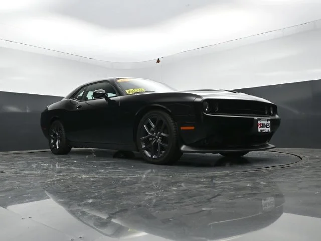 SEMINUEVOS DODGE Challenger a Estados en autogozo
