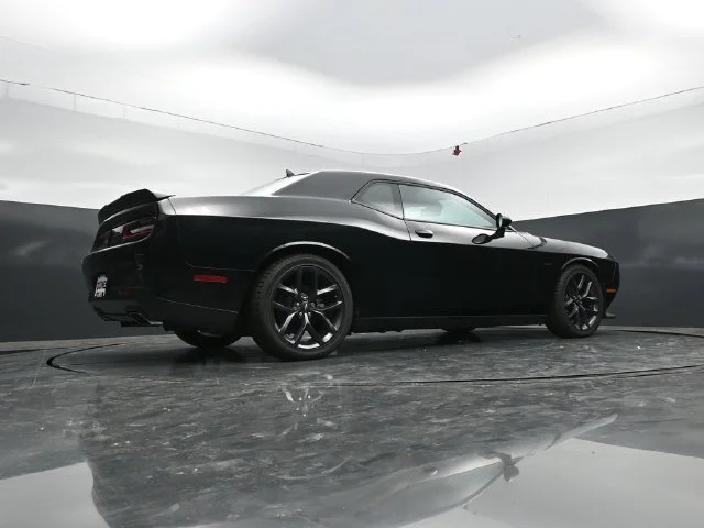 SEMINUEVOS DODGE Challenger a Estados en autogozo