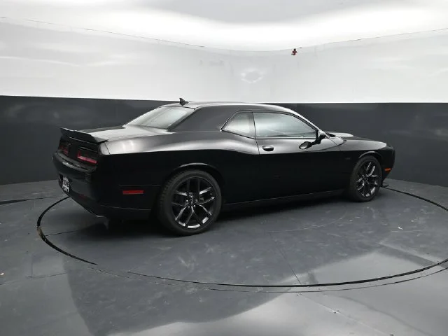 SEMINUEVOS DODGE Challenger a Estados en autogozo