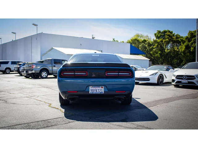 SEMINUEVOS DODGE Challenger a Estados en autogozo