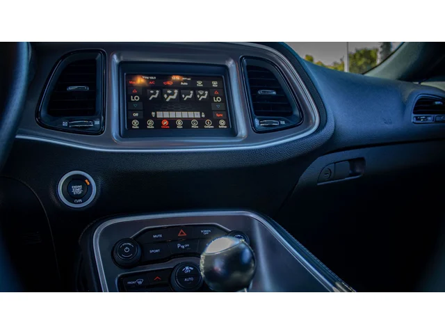 SEMINUEVOS DODGE Challenger a Estados en autogozo