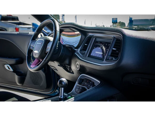 SEMINUEVOS DODGE Challenger a Estados en autogozo