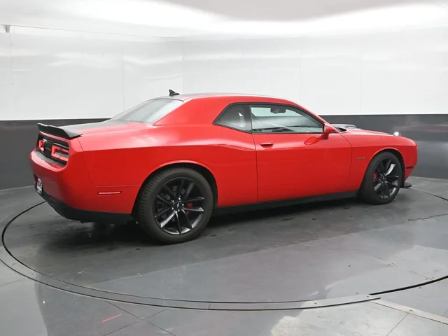 SEMINUEVOS DODGE Challenger a Estados en autogozo