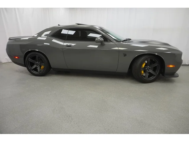 SEMINUEVOS DODGE Challenger a Estados en autogozo