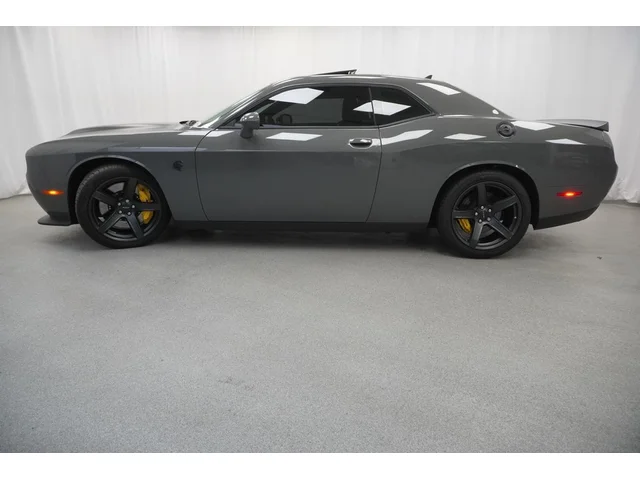 SEMINUEVOS DODGE Challenger a Estados en autogozo