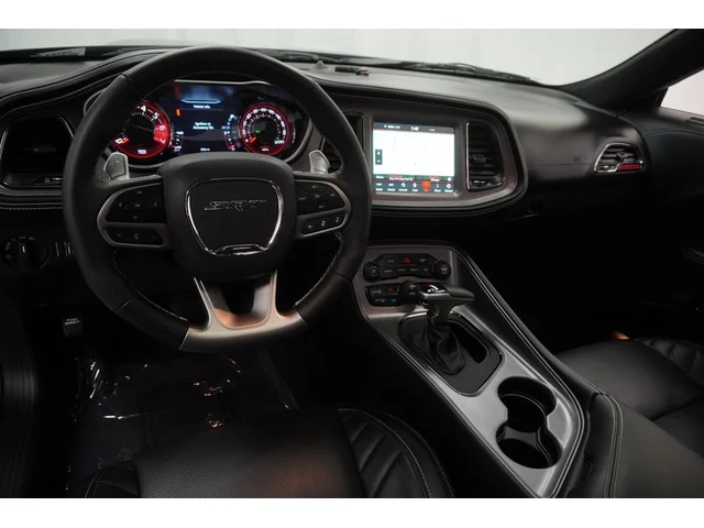 SEMINUEVOS DODGE Challenger a Estados en autogozo